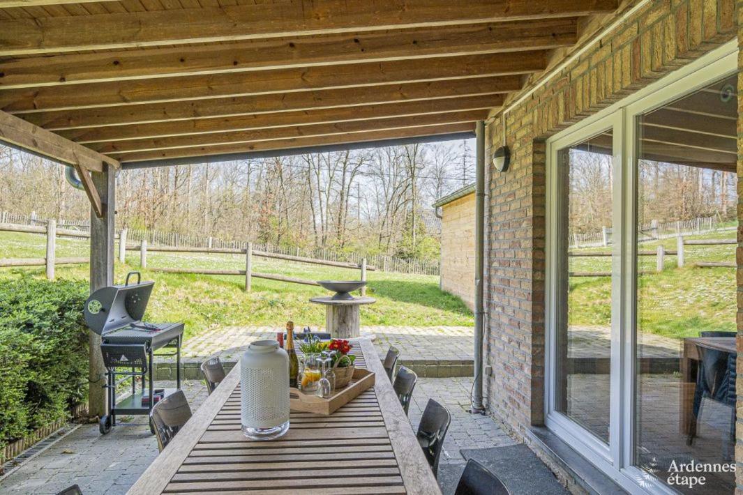 Villa Du bonheur met Sauna en Jacuzzi Somme-Leuze Buitenkant foto